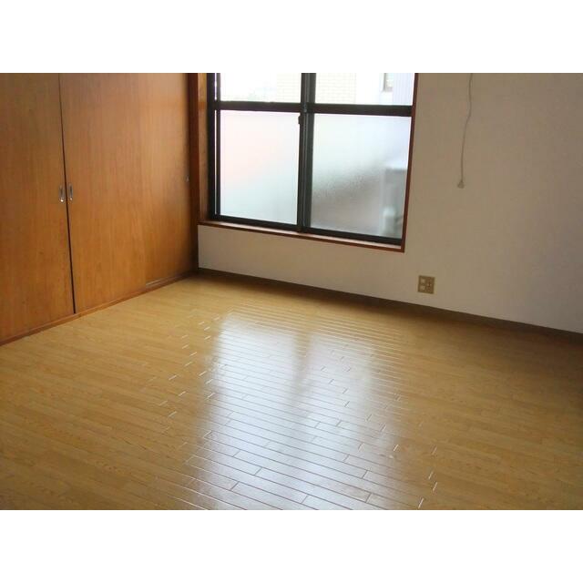あぶらやアパート リビング