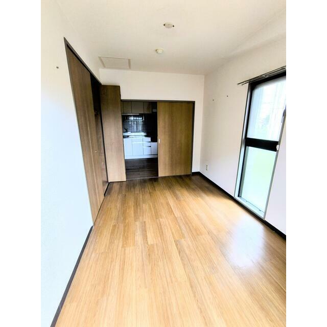 ヒルズ本郷台 リビング