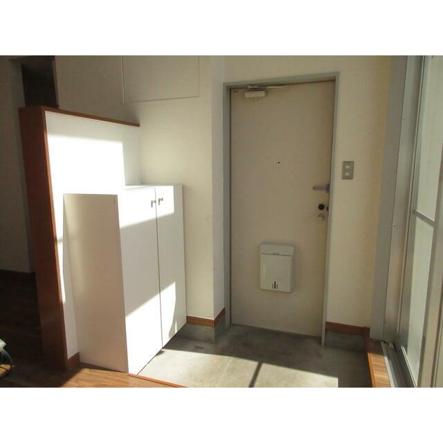 Ｒ＋Ａ　ＴＷＩＮ 玄関