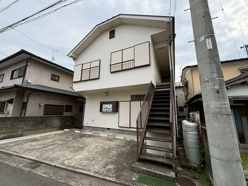 小田原市中新田イチヨシハイツ 外観