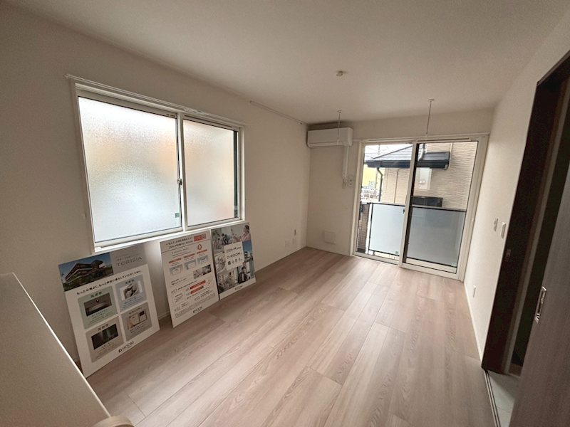 Same sky リビング