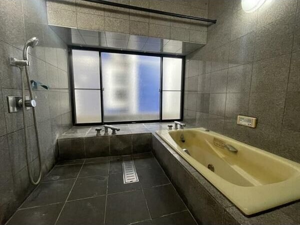 鎌倉市七里ガ浜２丁目住宅 風呂画像