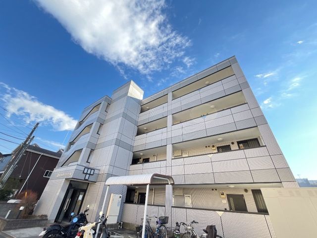 ガルサブランカ 102号室 外観