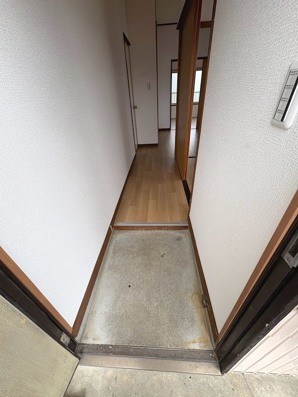 加藤アパート 玄関