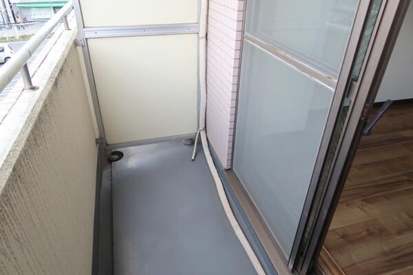 ペルソナージュ横浜 ベランダ