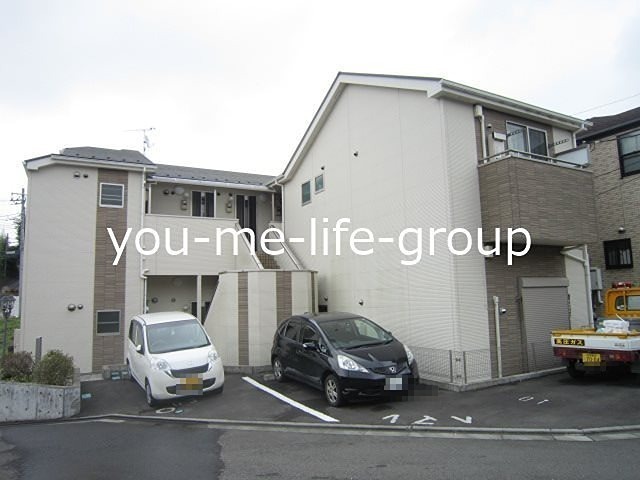 グレースアイルY 駐車場