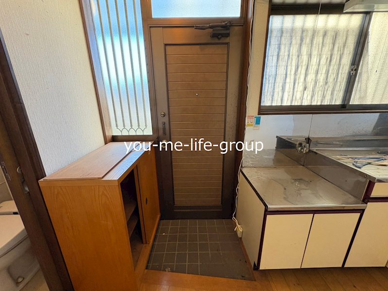 エムアイハイツ 玄関