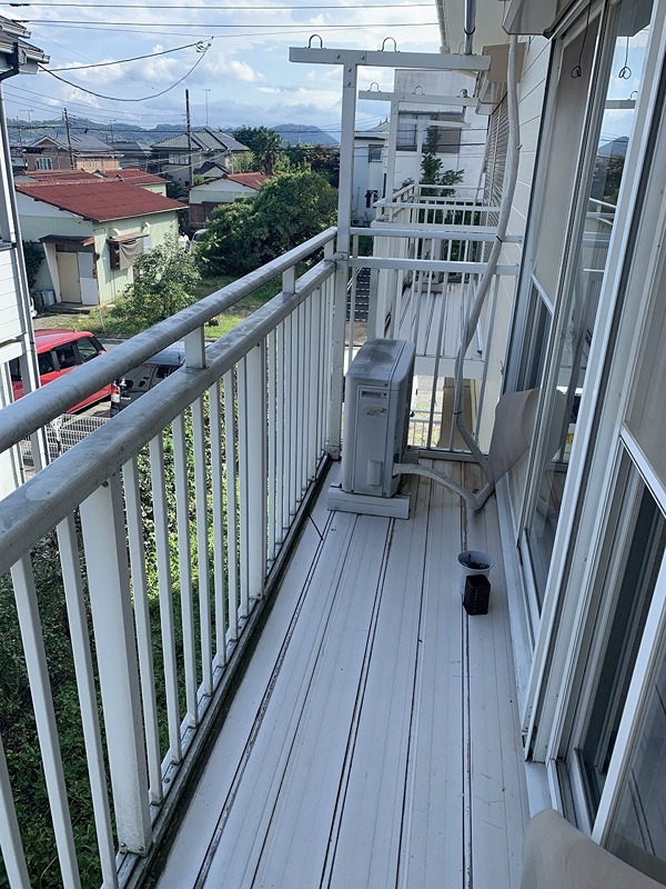 エレガンス堀山下 ベランダ