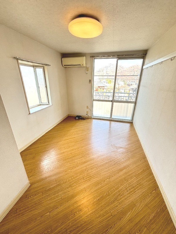 ノバビュー元町 ベッドルーム