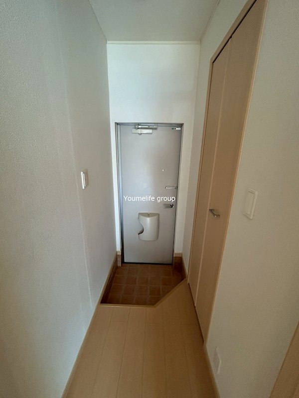 プリメーラ 玄関