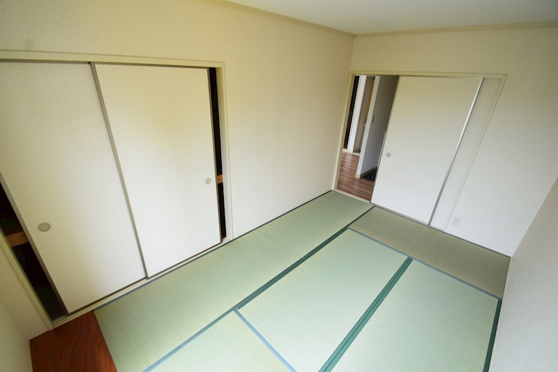 ハイツコスモスⅡ ベッドルーム