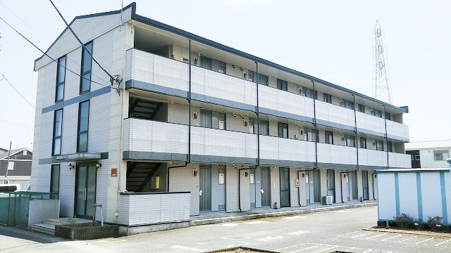 レオパレスサーナ 304号室 外観