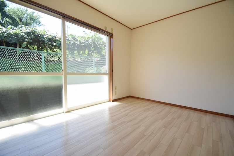ハイツ守屋 リビング