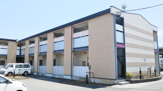 レオパレスアベニューⅡ 210号室 外観