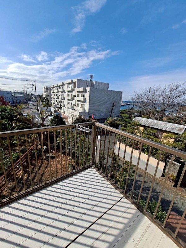 生島邸貸家 ベランダ