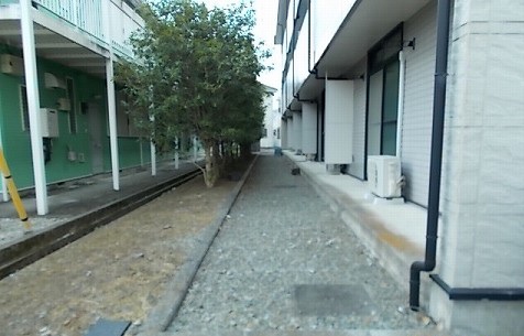 レオパレスサーナ ベランダ