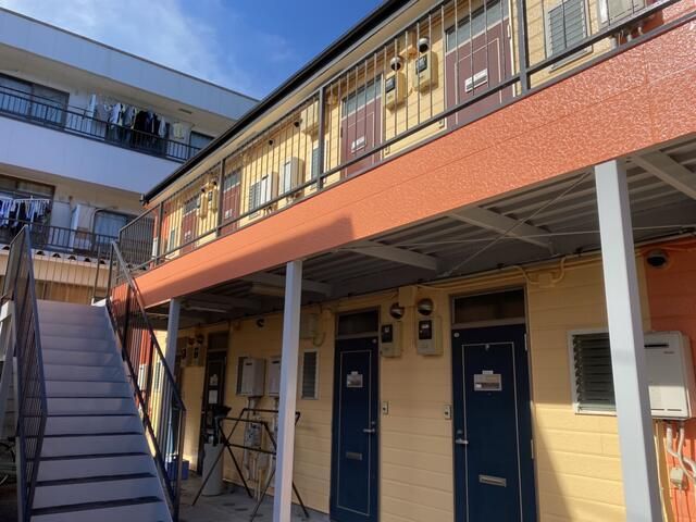 シャトーレ中里Ｂ棟 1F号室 外観