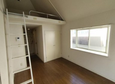 ＳＧ　ＴＯＴＵＫＡ リビング