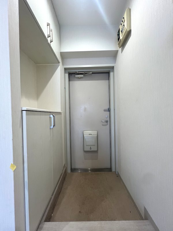メゾン上村 玄関