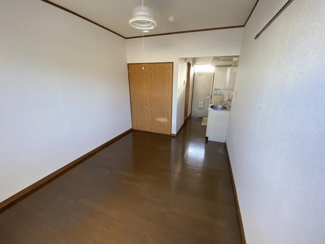 シャトーレ中里Ｂ棟 リビング