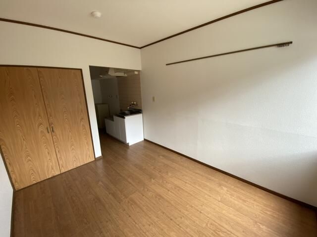 シャトーレ中里 リビング