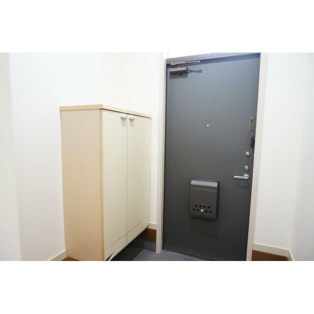 メゾネット 玄関