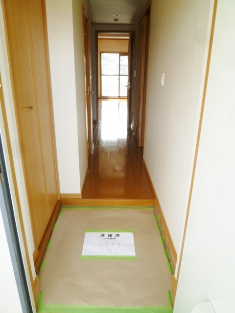 ベルフロースト 玄関