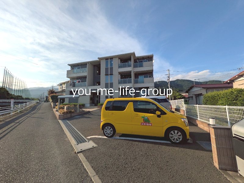 ラヴィエール 301号室 外観