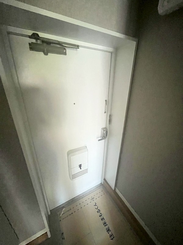 HPSビル 玄関