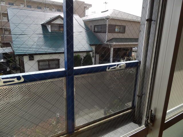 コバヤシビル ベランダ