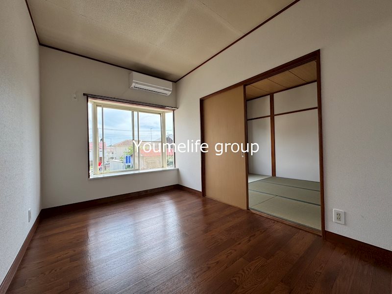 コーポラスエイト リビング