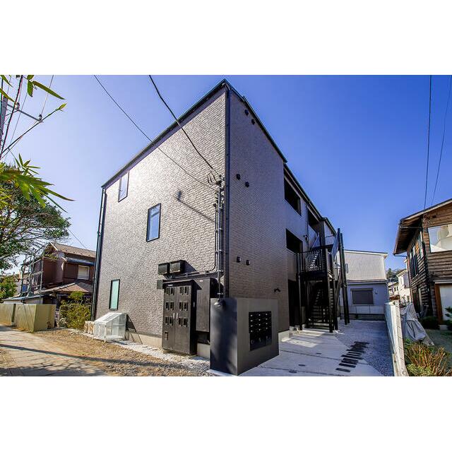 Ｄｏｕｚｅ　Ｋａｍａｋｕｒａ 203号室 外観