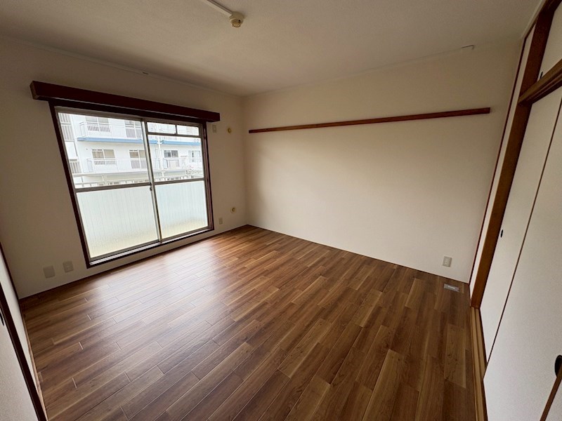 テレパレス伊勢原４号棟 ベッドルーム