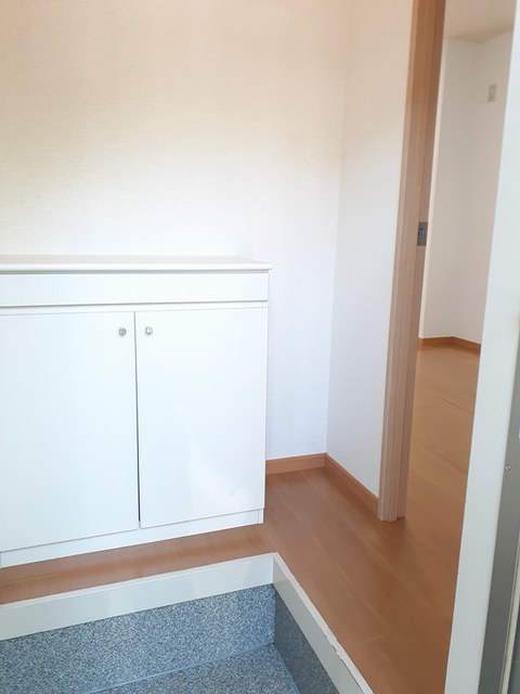 メゾンＫＩ 玄関