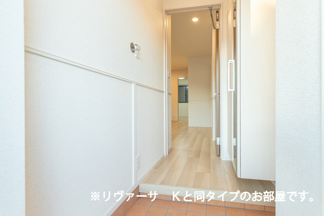 富士見レジデンス４ 玄関
