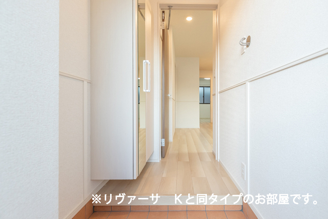 富士見レジデンス４ 玄関