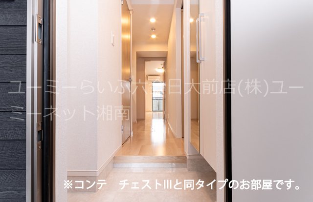 コンフォール 玄関
