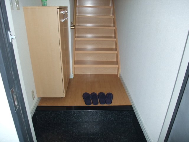 サンタプレイス 玄関