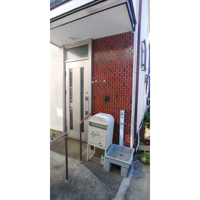 川名二丁目貸家 玄関