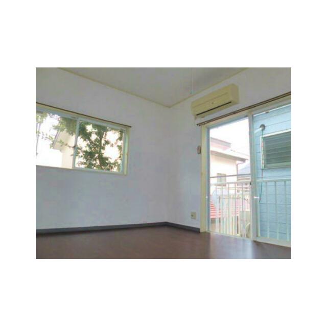 ビラ湘南 リビング