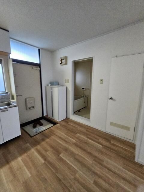 中海岸コーポ 玄関