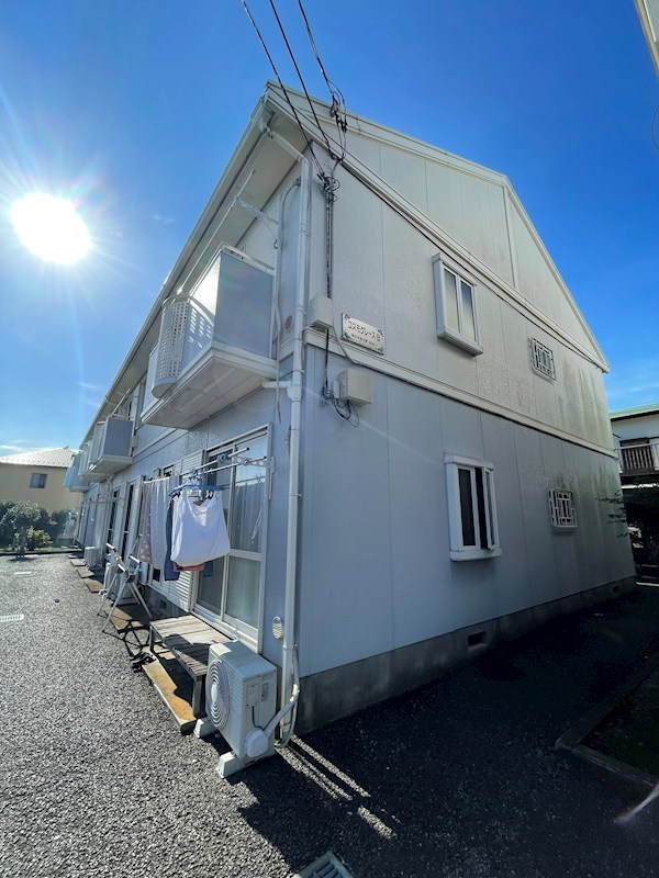 コスモグレースB 202号室 外観