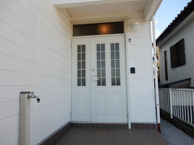 吉田町貸家 玄関