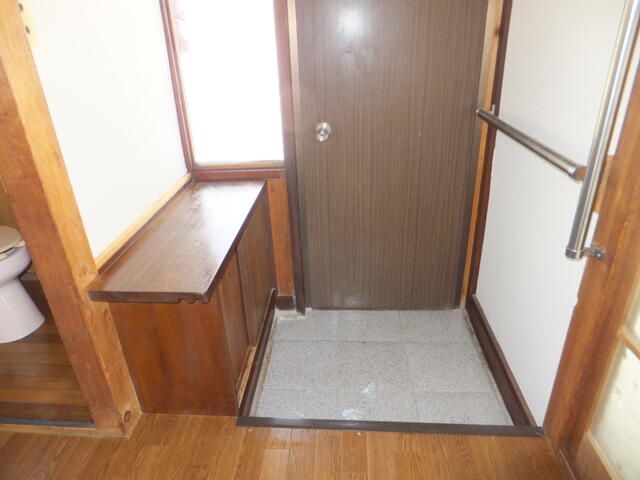 秋葉町平屋テラス２ 玄関