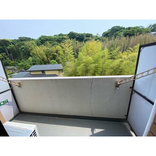 フジビューハイツ山下 ベランダ