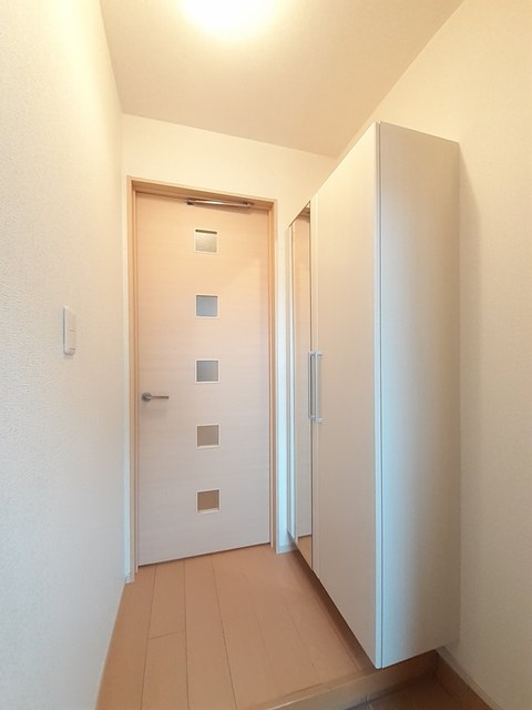 アルドール　Ｂ 玄関