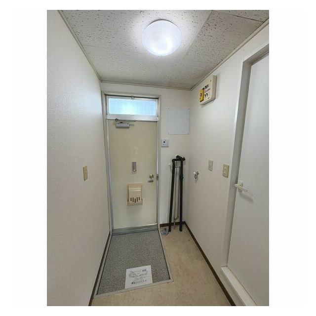 ビューハイツ 玄関