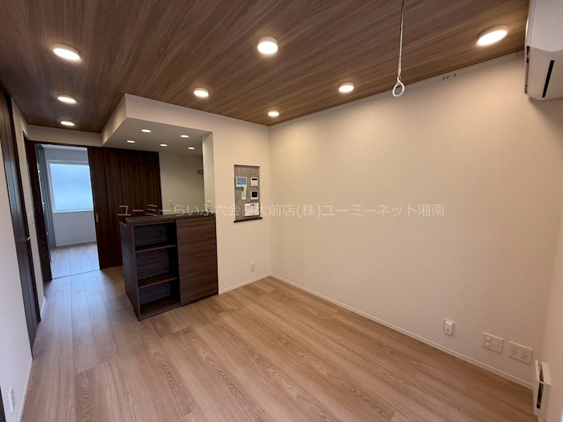ラペーシュ湘南台 リビング