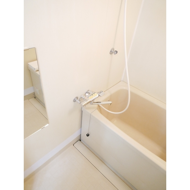 元町清水ビル 風呂画像