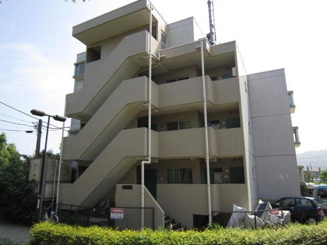 パークヒルズ 101号室 外観